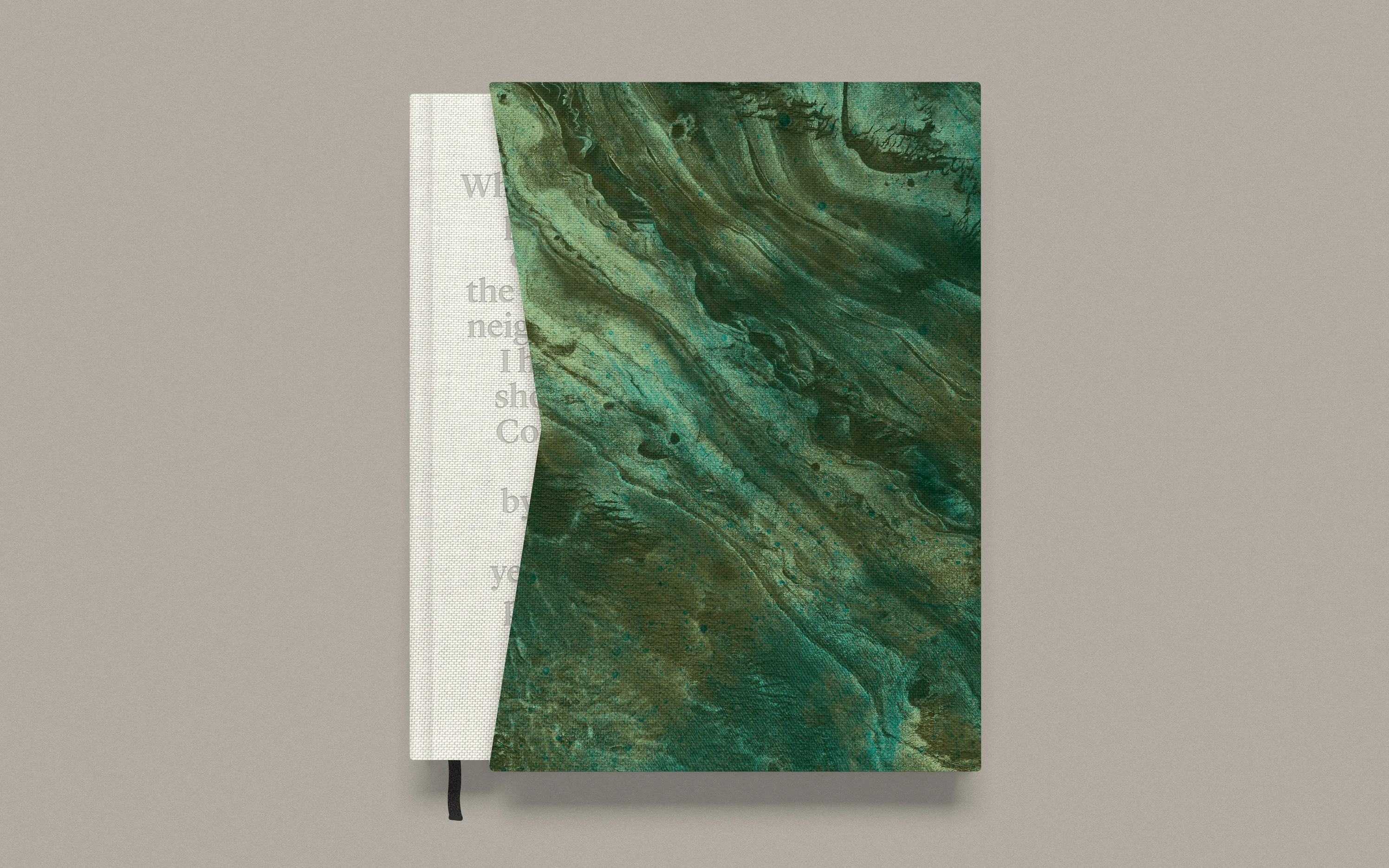 Walden_Slipcase_Revealing